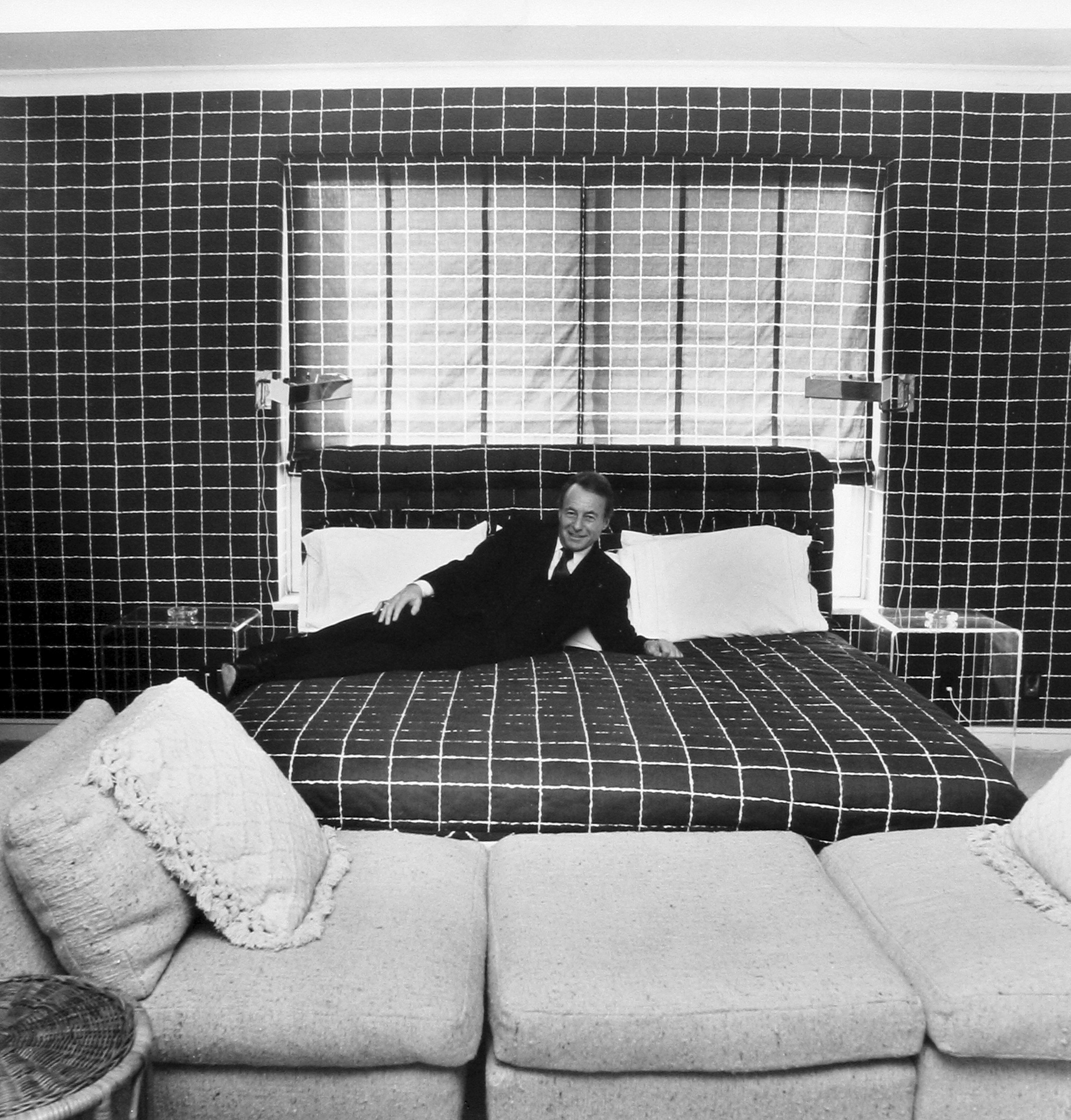 L2004_020_Liffring-Zug Bourret_Penthouse.JPG